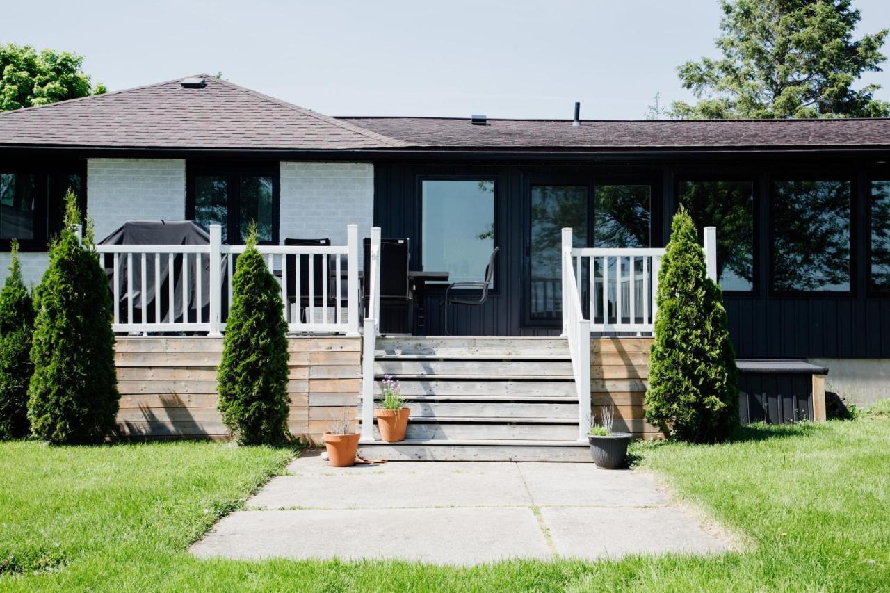 Wellers Landing - Prince Edward County Lakehouse Carrying Place Exterior foto